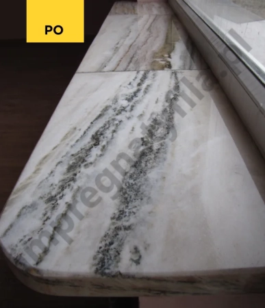 Efekt przed użyciem FILA STONE PLUS (1 L) - impregnat z efektem ożywienia koloru, ochrona przed plamami